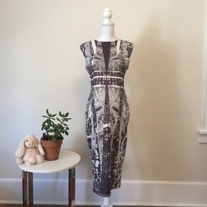 Graphic midi length maternity dress